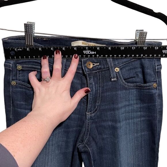 Big Star- Women’s Dark Wash Skinny Jeans, Size 26 - Picture 8 of 13